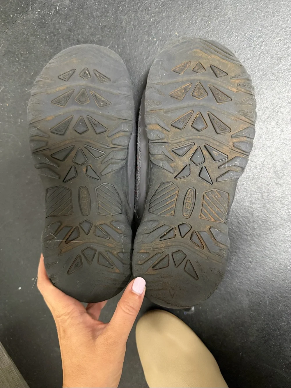 Keen hiking water shoes kids 5 gently used